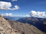 Der Blick durchs östliche Vinschgau Richtung Meran