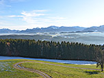 Blick auf die östlichen Chiemgauer Alpen mit der Kampenwand